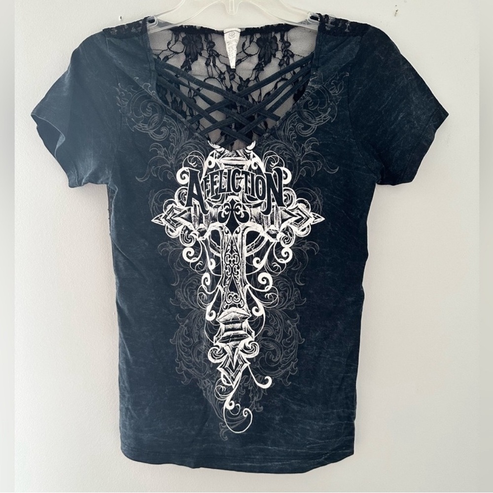 Affliction shirt